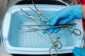 Disinfect Surgical Instruments